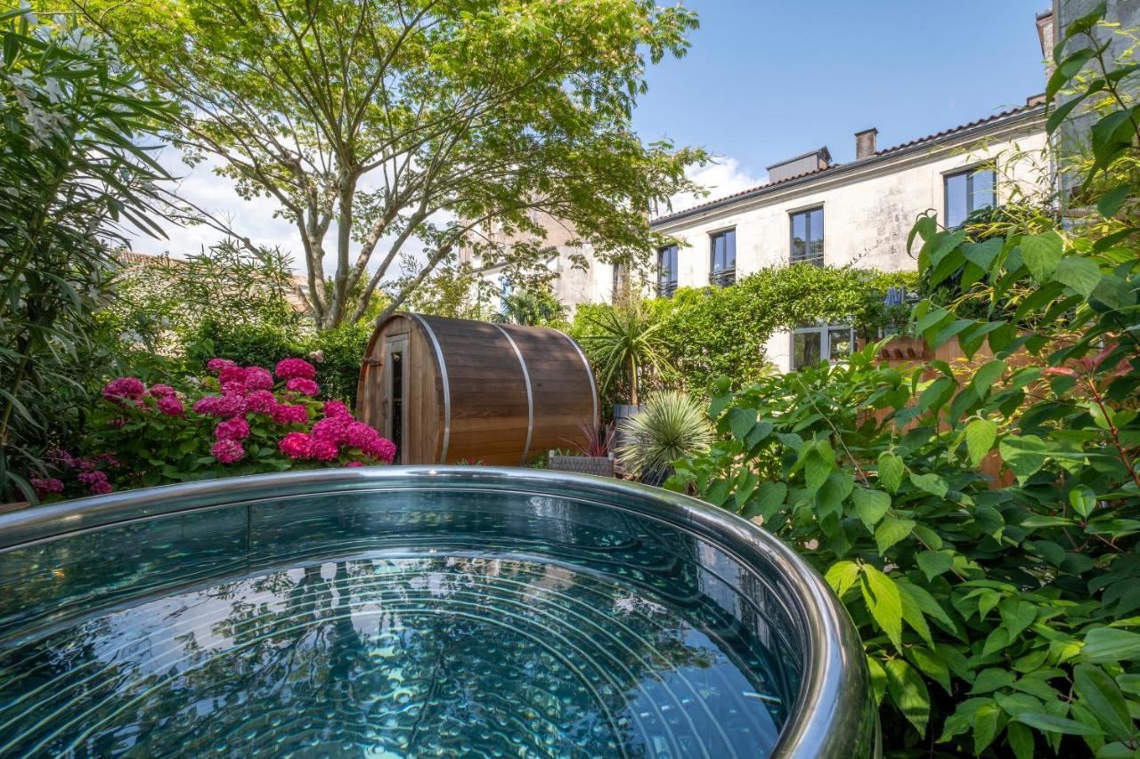Escale Rochelaise, Gite Urbain Avec Spa Bain Nordique Et Sauna Tonneau ลาโรแชล ภายนอก รูปภาพ